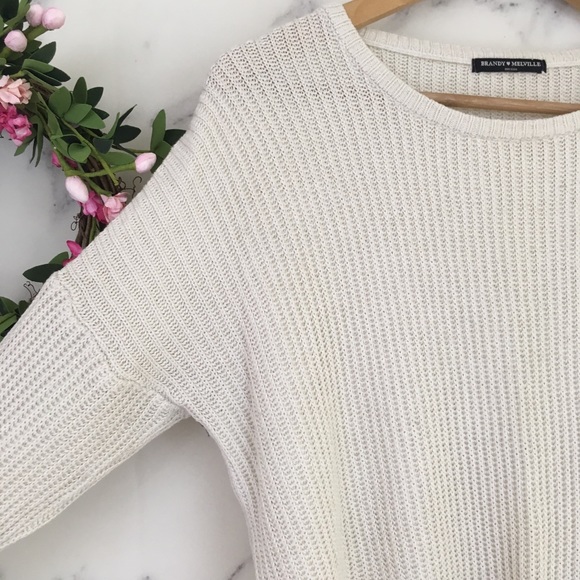 Brandy Melville Ollie Sweater in Ivory - Picture 5 of 8